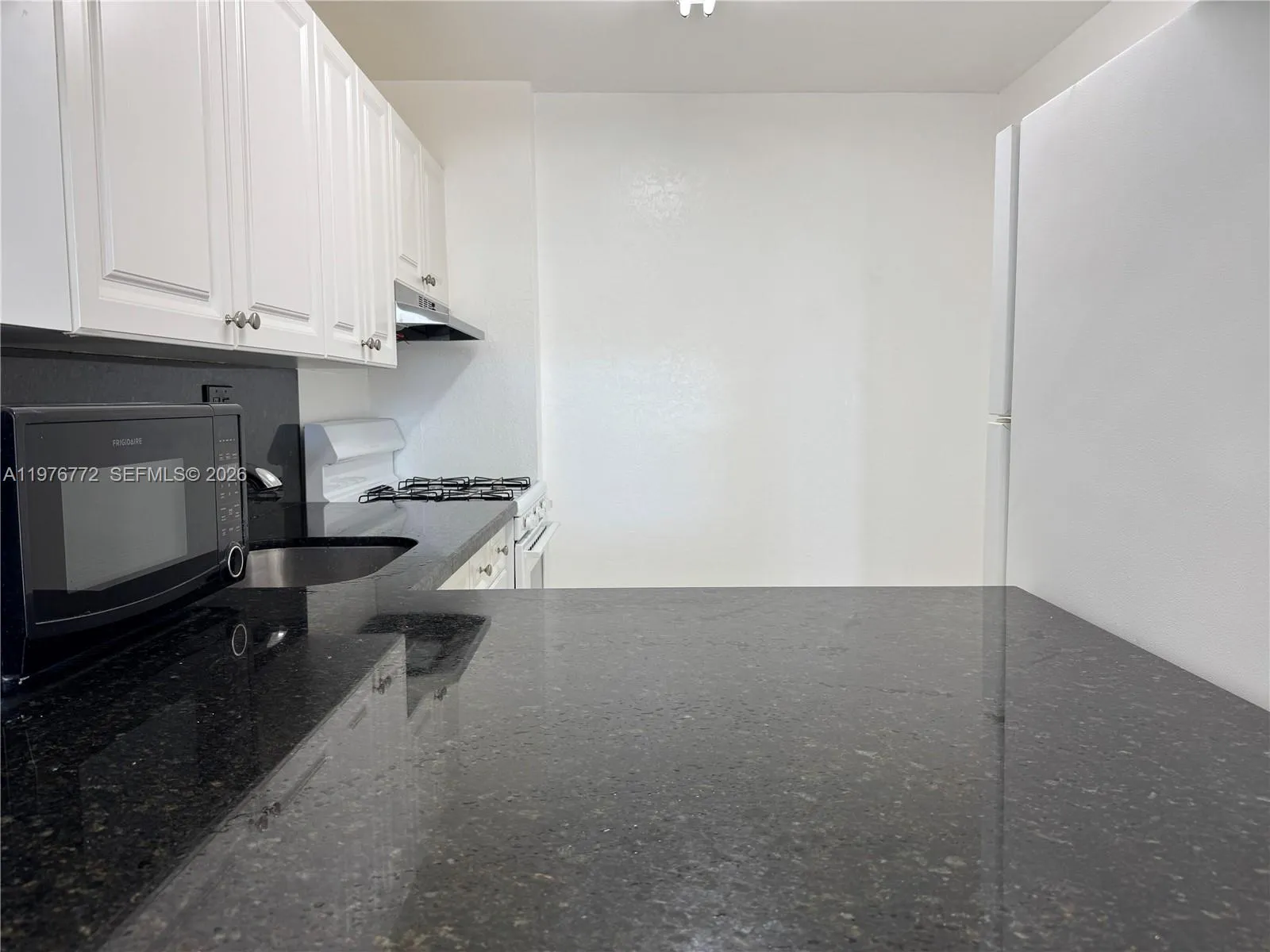 13120 Sw 92nd Ave B-302, Miami, Florida 33176, Miami, Florida 33176, 1 Bedroom Bedrooms, ,1 BathroomBathrooms,Residential Lease,For Rent,13120 Sw 92nd Ave B-302, Miami, Florida 33176,A11976772