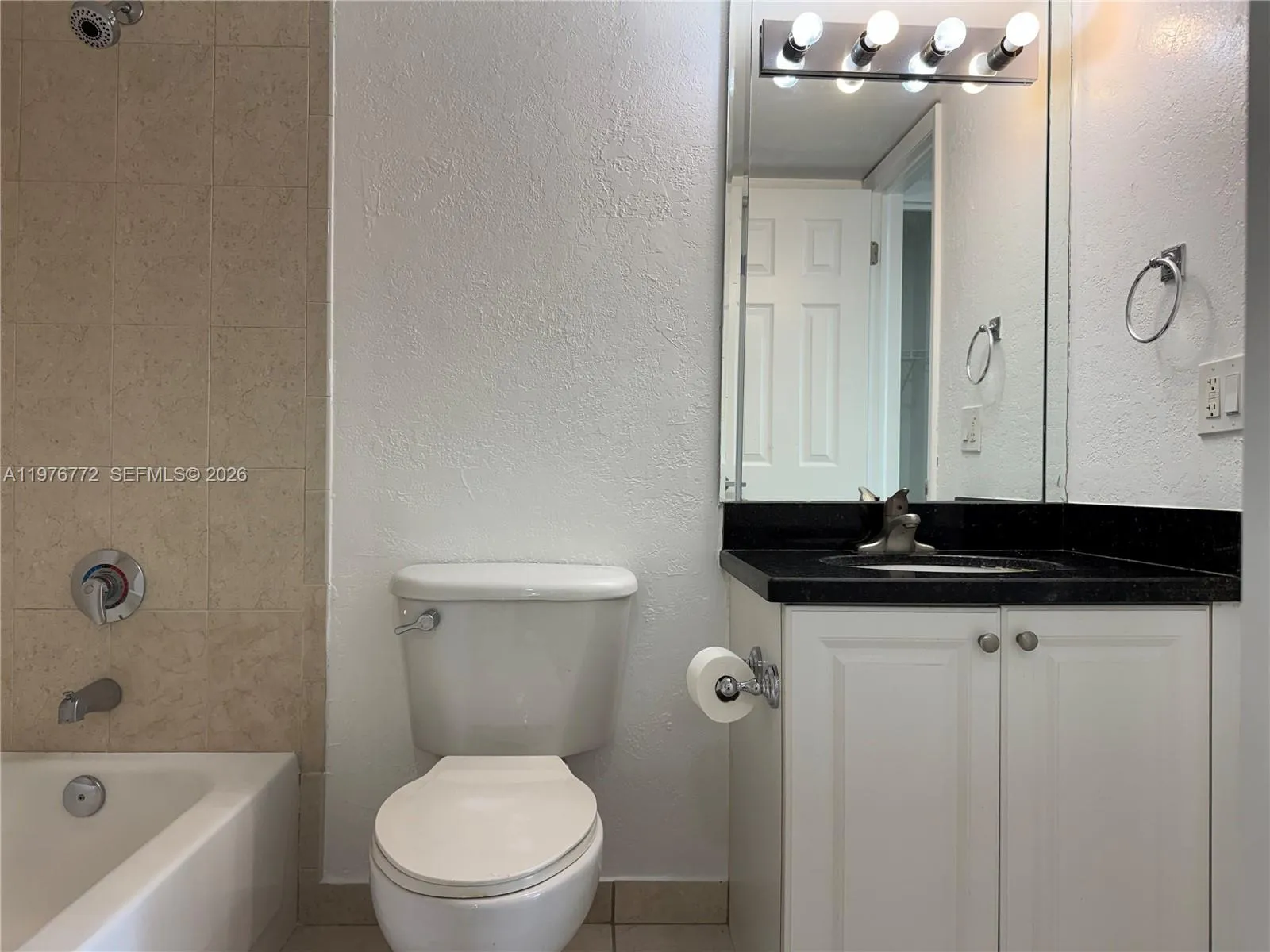 13120 Sw 92nd Ave B-302, Miami, Florida 33176, Miami, Florida 33176, 1 Bedroom Bedrooms, ,1 BathroomBathrooms,Residential Lease,For Rent,13120 Sw 92nd Ave B-302, Miami, Florida 33176,A11976772