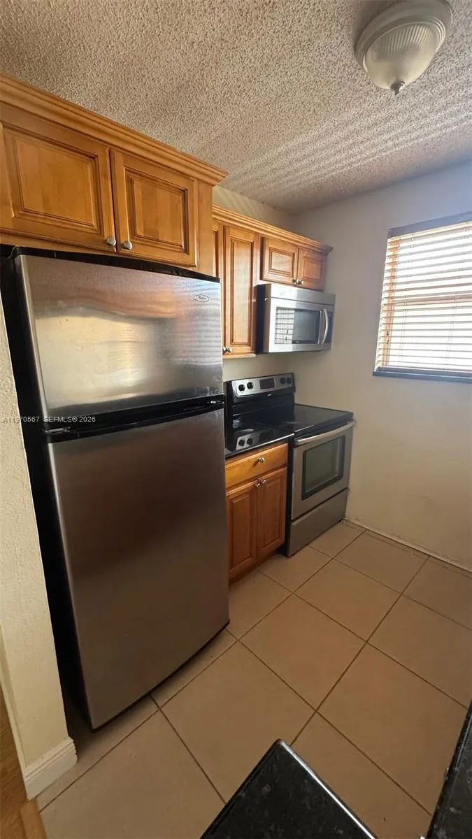 2441 Sw 31st Ave 303, Miami, Florida 33145, Miami, Florida 33145, 1 Bedroom Bedrooms, ,1 BathroomBathrooms,Residential,For Sale,2441 Sw 31st Ave 303, Miami, Florida 33145,A11970567