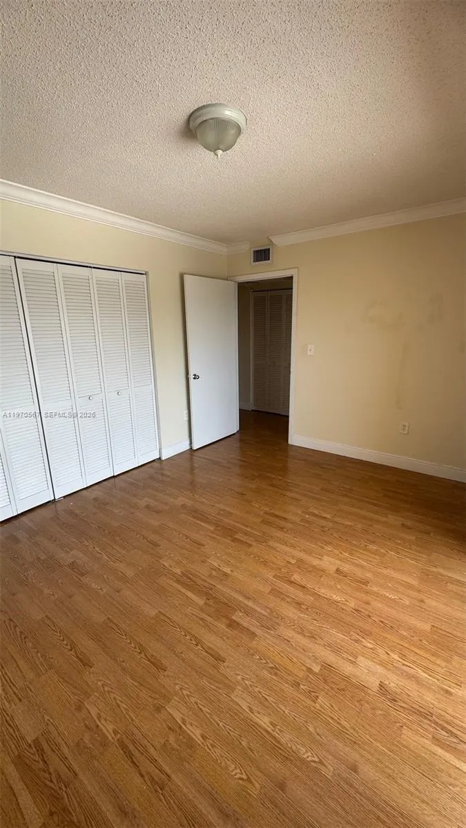 2441 Sw 31st Ave 303, Miami, Florida 33145, Miami, Florida 33145, 1 Bedroom Bedrooms, ,1 BathroomBathrooms,Residential,For Sale,2441 Sw 31st Ave 303, Miami, Florida 33145,A11970567