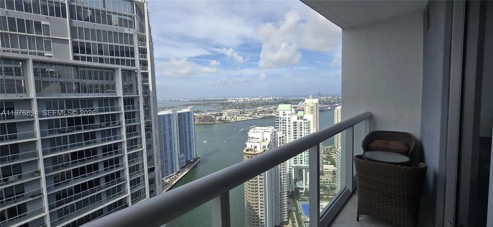495 Brickell Ave 5310, Miami, Florida 33131, Miami, Florida 33131, 2 Bedrooms Bedrooms, ,2 BathroomsBathrooms,Residential Lease,For Rent,495 Brickell Ave 5310, Miami, Florida 33131,A11976894