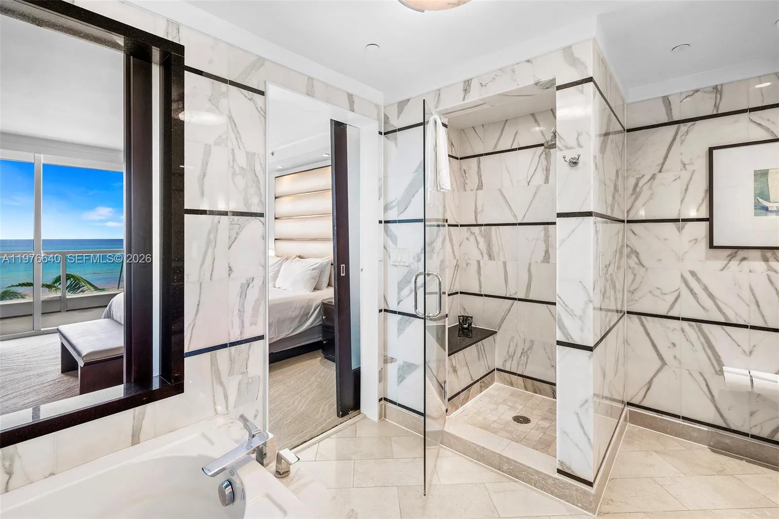 4391 Collins Ave 410, Miami Beach, Florida 33140, Miami Beach, Florida 33140, 1 Bedroom Bedrooms, ,2 BathroomsBathrooms,Residential,For Sale,4391 Collins Ave 410, Miami Beach, Florida 33140,A11976640