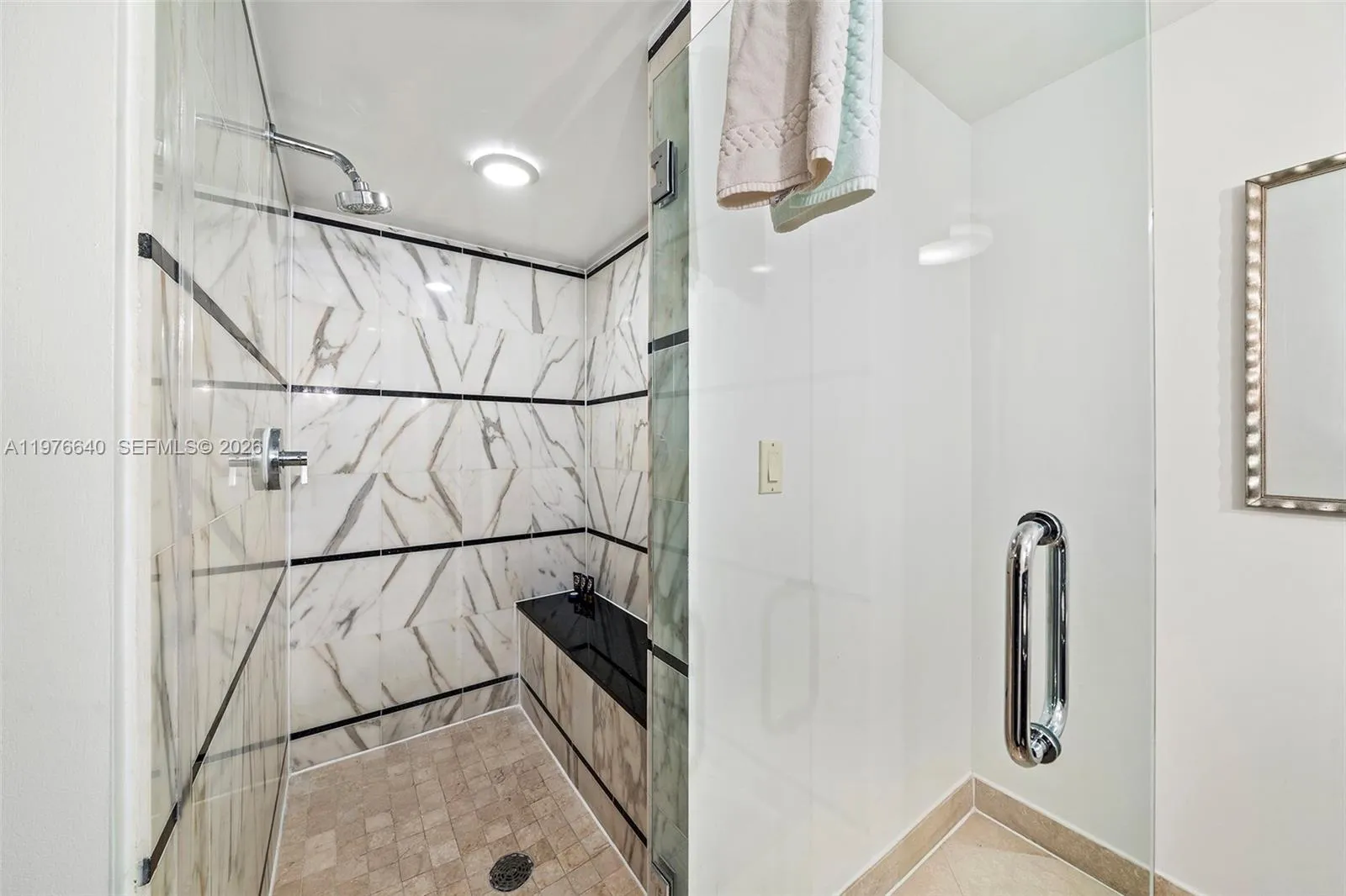 4391 Collins Ave 410, Miami Beach, Florida 33140, Miami Beach, Florida 33140, 1 Bedroom Bedrooms, ,2 BathroomsBathrooms,Residential,For Sale,4391 Collins Ave 410, Miami Beach, Florida 33140,A11976640