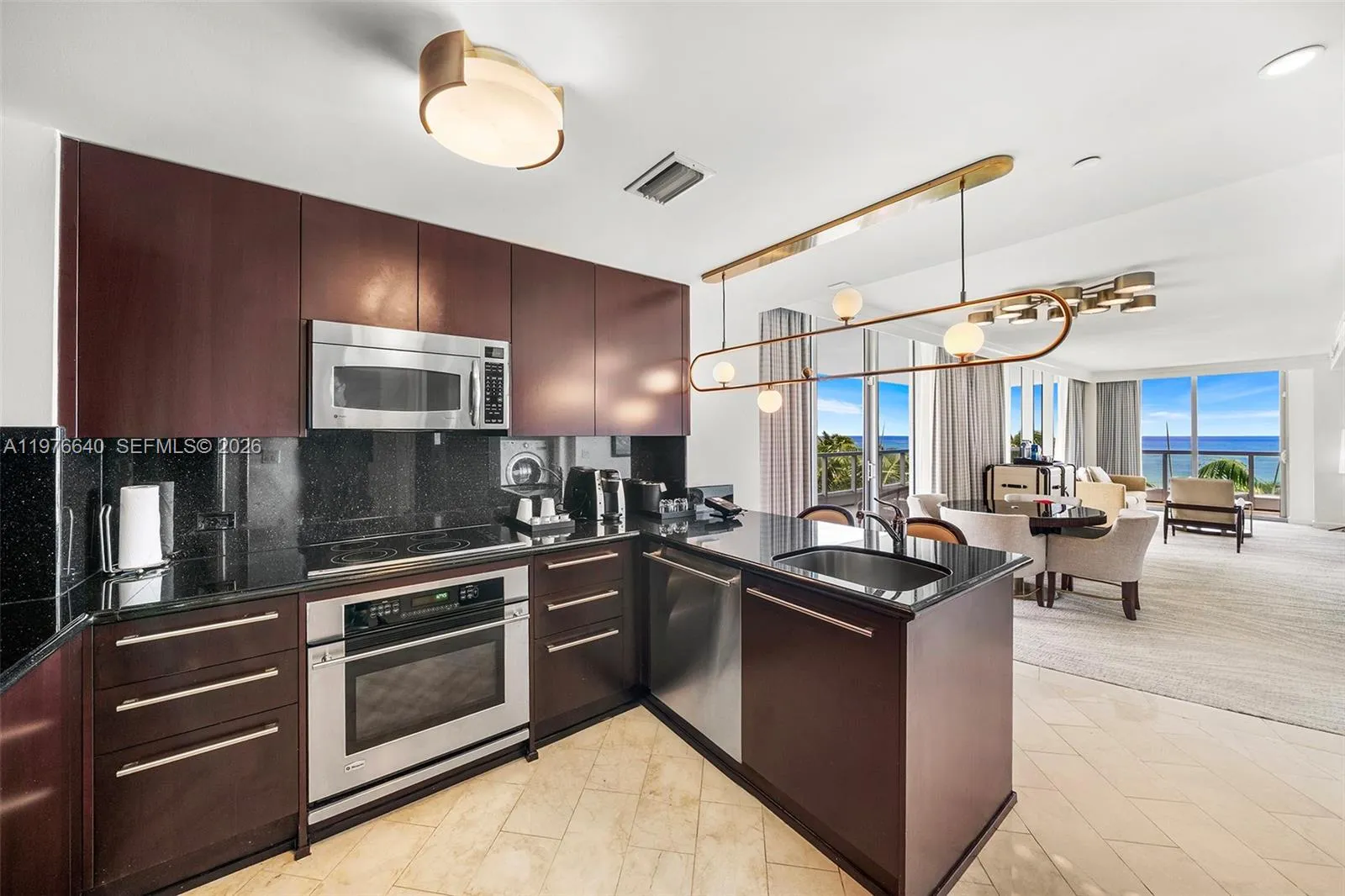 4391 Collins Ave 410, Miami Beach, Florida 33140, Miami Beach, Florida 33140, 1 Bedroom Bedrooms, ,2 BathroomsBathrooms,Residential,For Sale,4391 Collins Ave 410, Miami Beach, Florida 33140,A11976640