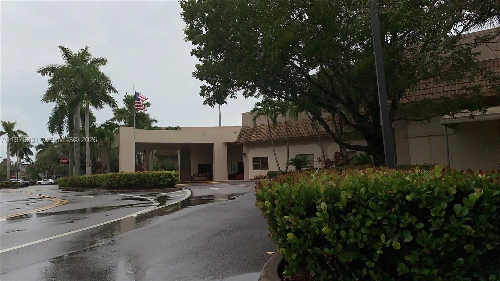 183 Lakeview Dr 203, Weston, Florida 33326, Weston, Florida 33326, 2 Bedrooms Bedrooms, ,2 BathroomsBathrooms,Residential,For Sale,183 Lakeview Dr 203, Weston, Florida 33326,A11976901