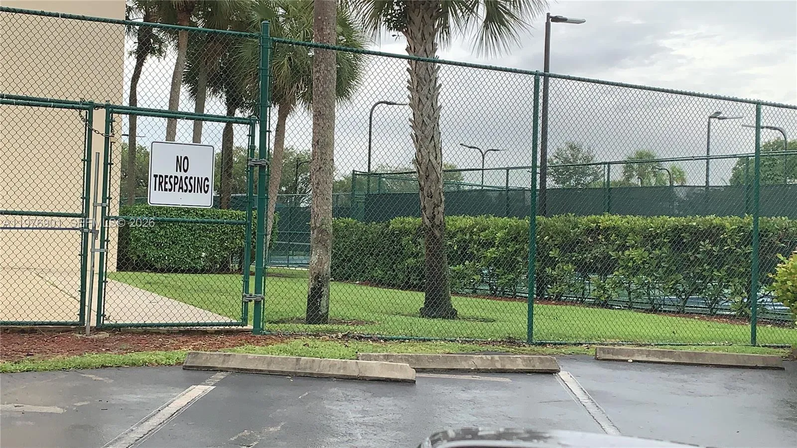 183 Lakeview Dr 203, Weston, Florida 33326, Weston, Florida 33326, 2 Bedrooms Bedrooms, ,2 BathroomsBathrooms,Residential,For Sale,183 Lakeview Dr 203, Weston, Florida 33326,A11976901