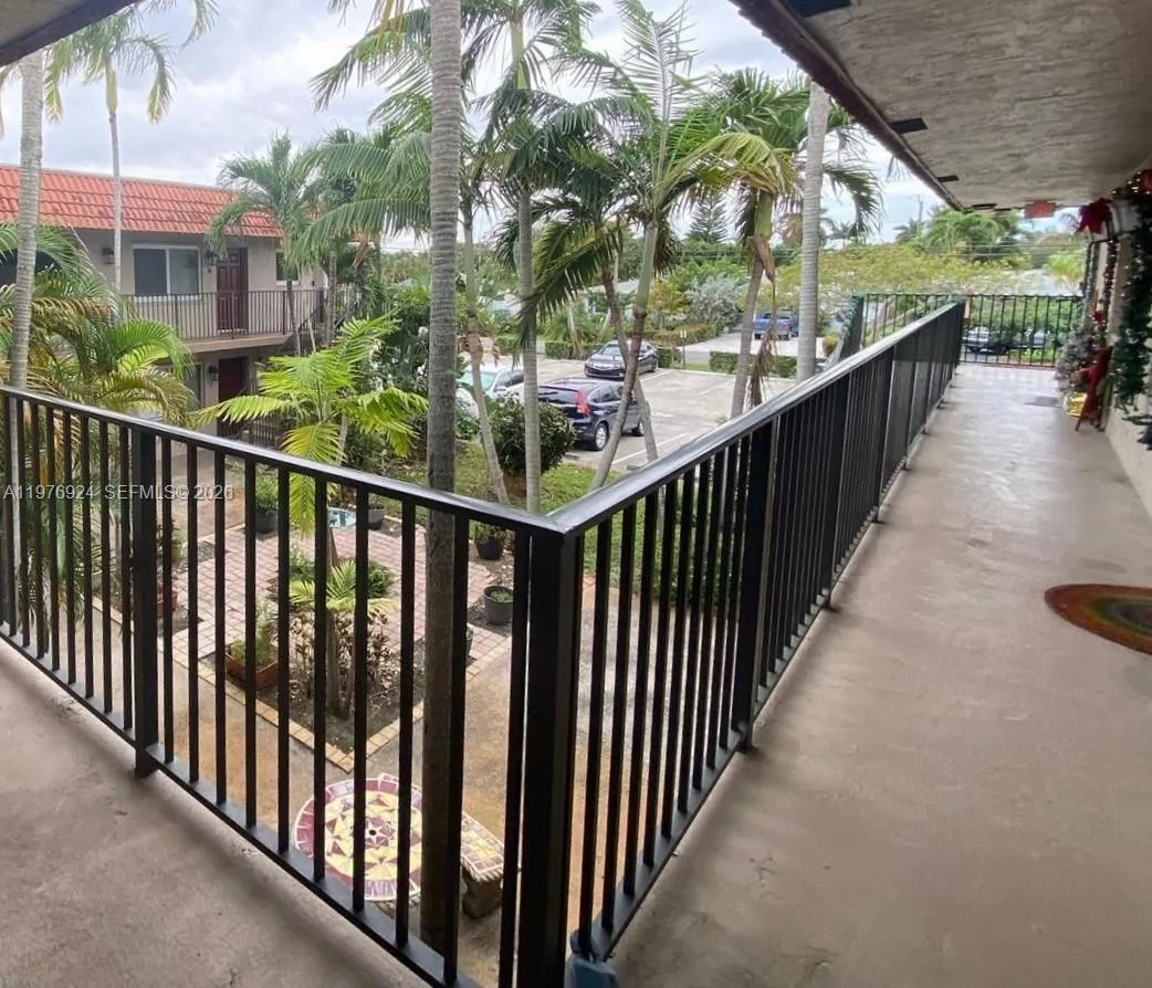 3050 Ne 5th Ter 8, Wilton Manors, Florida 33334, Wilton Manors, Florida 33334, 2 Bedrooms Bedrooms, ,1 BathroomBathrooms,Residential,For Sale,3050 Ne 5th Ter 8, Wilton Manors, Florida 33334,A11976924