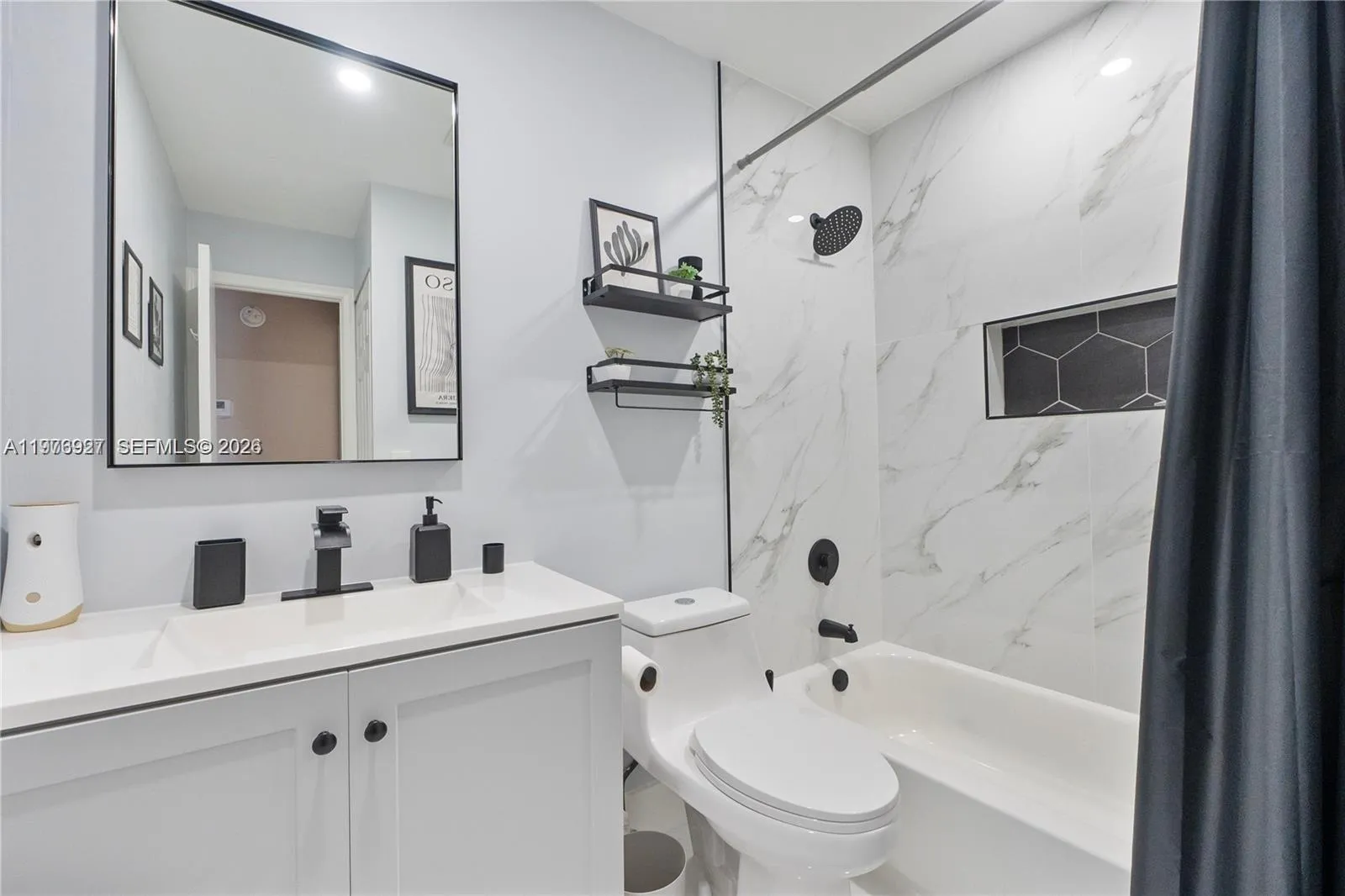 796 Banks Rd 796, Coconut Creek, Florida 33063, Coconut Creek, Florida 33063, 2 Bedrooms Bedrooms, ,2 BathroomsBathrooms,Residential Lease,For Rent,796 Banks Rd 796, Coconut Creek, Florida 33063,A11976927