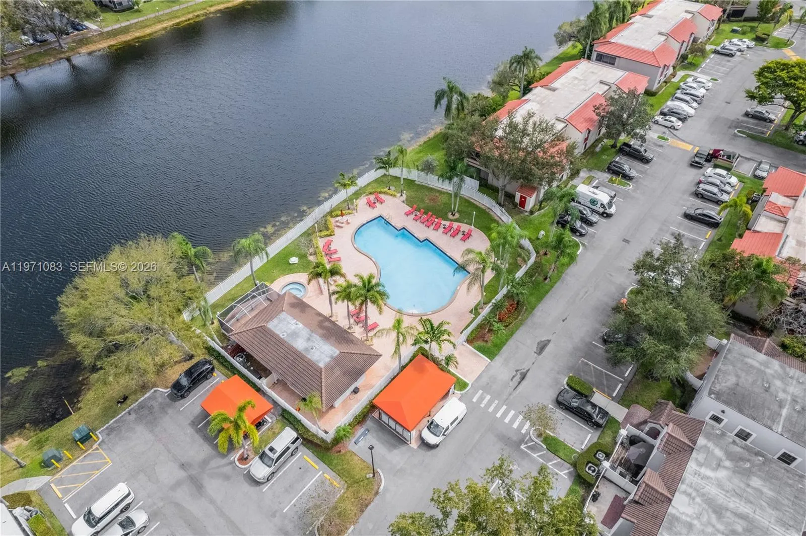 11625 Nw 11th St 11625, Pembroke Pines, Florida 33, Pembroke Pines, Florida 33026, 2 Bedrooms Bedrooms, ,2 BathroomsBathrooms,Residential,For Sale,11625 Nw 11th St 11625, Pembroke Pines, Florida 33,A11971083