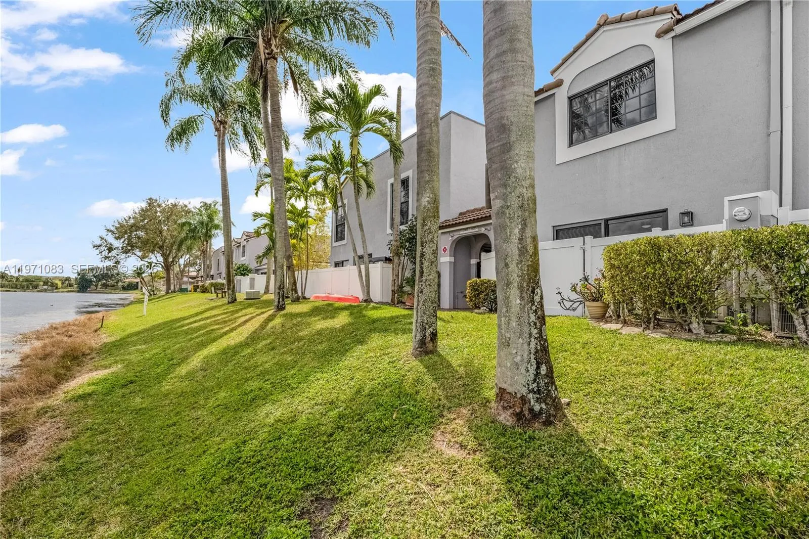 11625 Nw 11th St 11625, Pembroke Pines, Florida 33, Pembroke Pines, Florida 33026, 2 Bedrooms Bedrooms, ,2 BathroomsBathrooms,Residential,For Sale,11625 Nw 11th St 11625, Pembroke Pines, Florida 33,A11971083