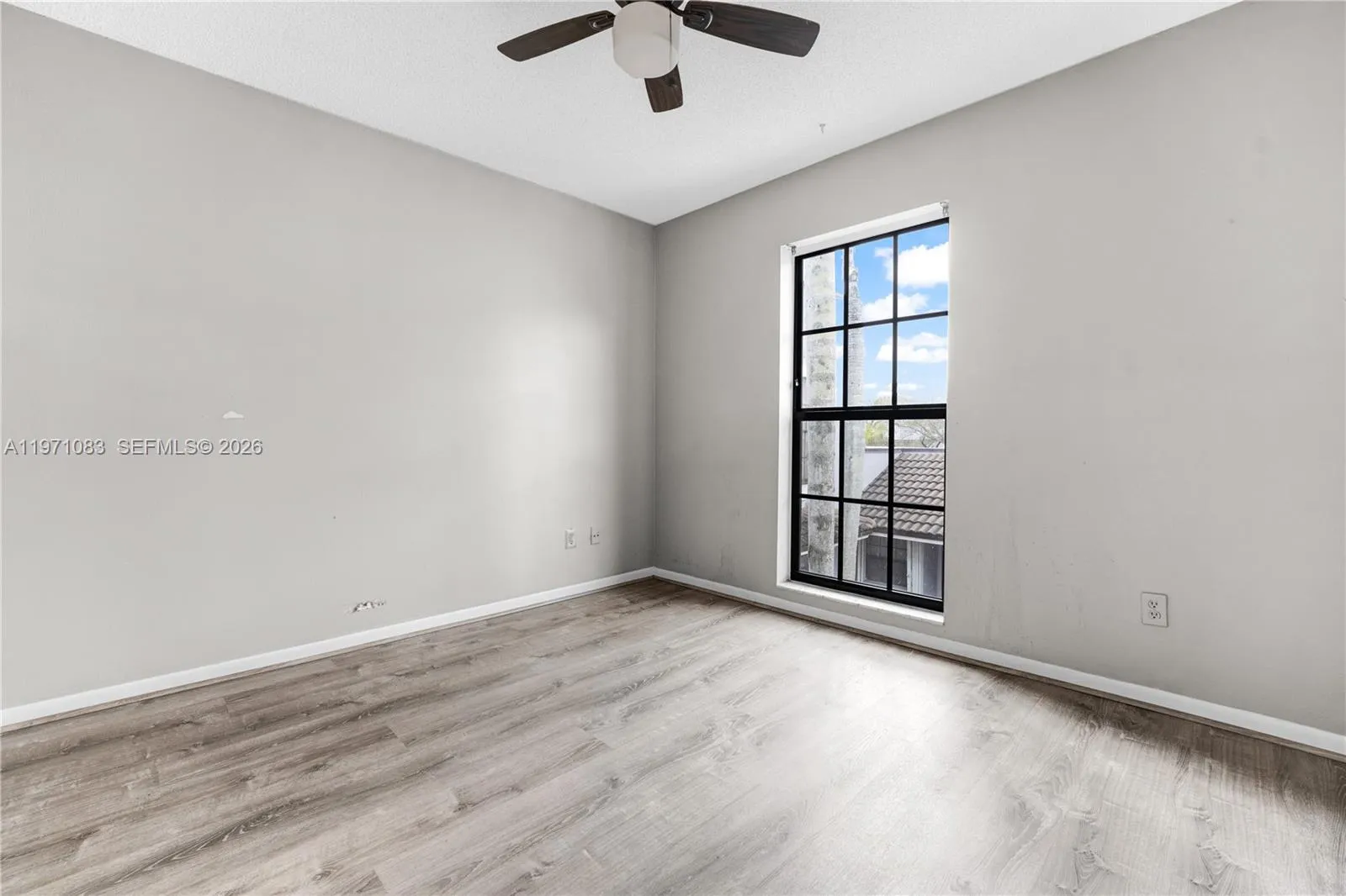11625 Nw 11th St 11625, Pembroke Pines, Florida 33, Pembroke Pines, Florida 33026, 2 Bedrooms Bedrooms, ,2 BathroomsBathrooms,Residential,For Sale,11625 Nw 11th St 11625, Pembroke Pines, Florida 33,A11971083