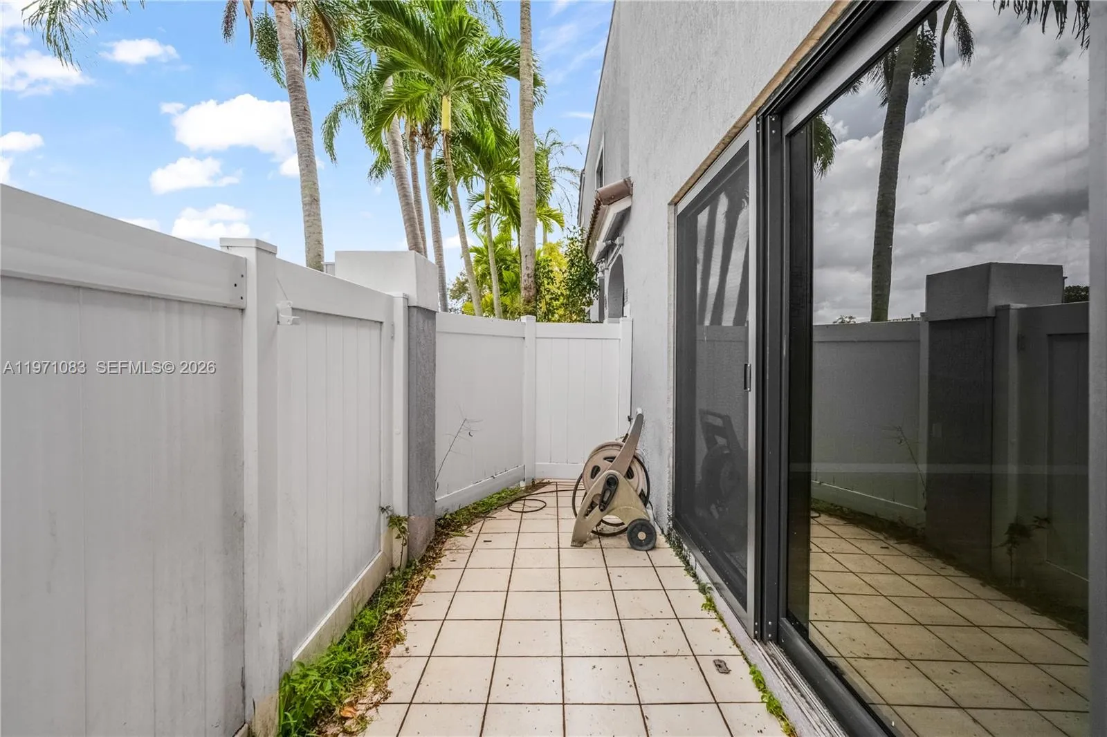 11625 Nw 11th St 11625, Pembroke Pines, Florida 33, Pembroke Pines, Florida 33026, 2 Bedrooms Bedrooms, ,2 BathroomsBathrooms,Residential,For Sale,11625 Nw 11th St 11625, Pembroke Pines, Florida 33,A11971083