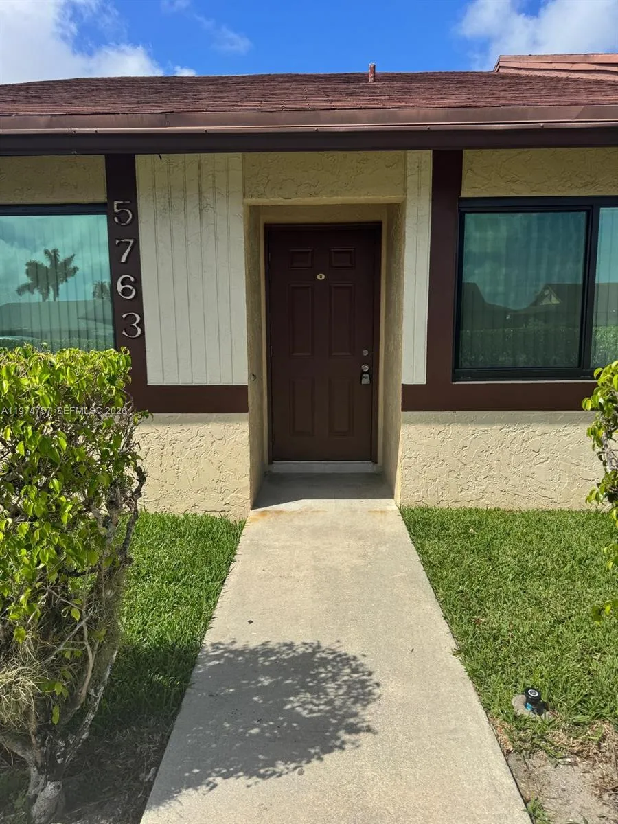 5763 Park Rd 5763, Dania Beach, Florida 33312, Dania Beach, Florida 33312, 2 Bedrooms Bedrooms, ,2 BathroomsBathrooms,Residential Lease,For Rent,5763 Park Rd 5763, Dania Beach, Florida 33312,A11974757