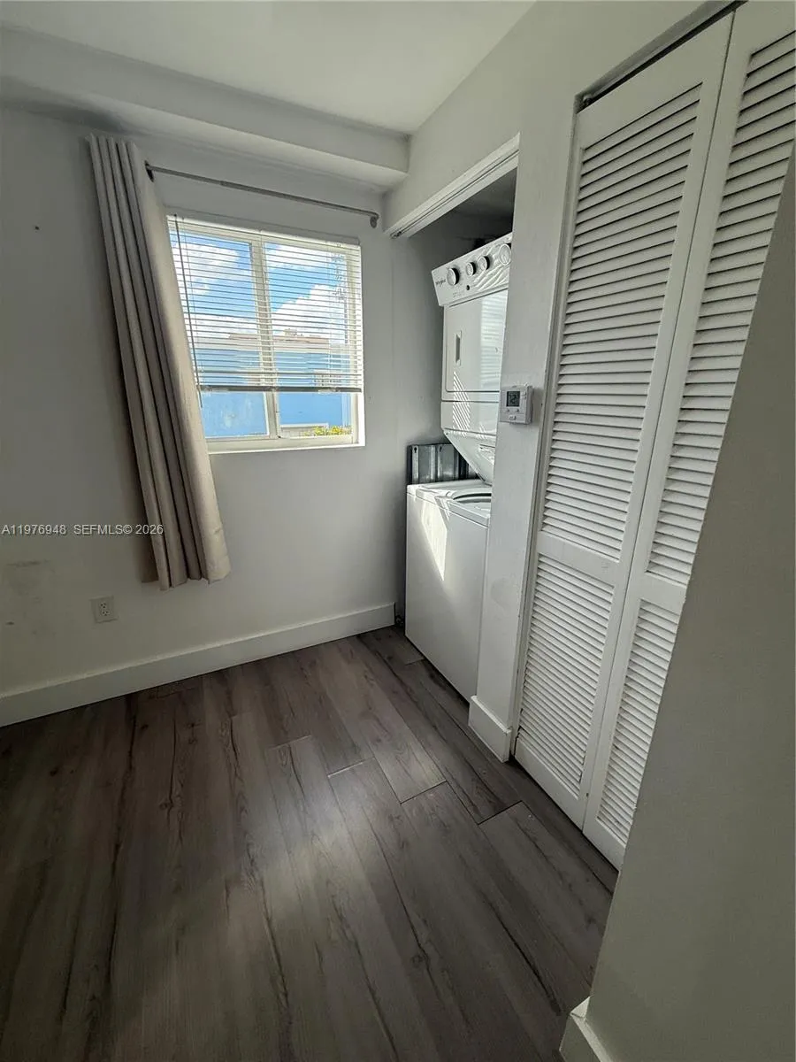 821 Sw 2nd St 6, Miami, Florida 33130, Miami, Florida 33130, 2 Bedrooms Bedrooms, ,1 BathroomBathrooms,Residential Lease,For Rent,821 Sw 2nd St 6, Miami, Florida 33130,A11976948