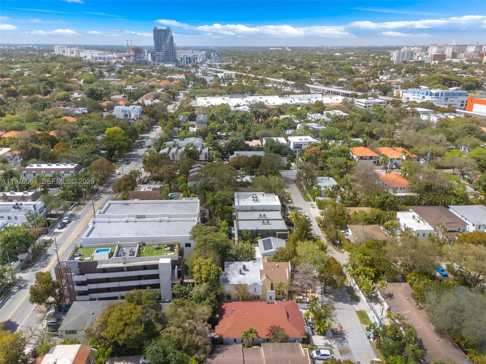 2934 W Trade Ave B, Miami, Florida 33133, Miami, Florida 33133, 2 Bedrooms Bedrooms, ,2 BathroomsBathrooms,Residential,For Sale,2934 W Trade Ave B, Miami, Florida 33133,A11976061