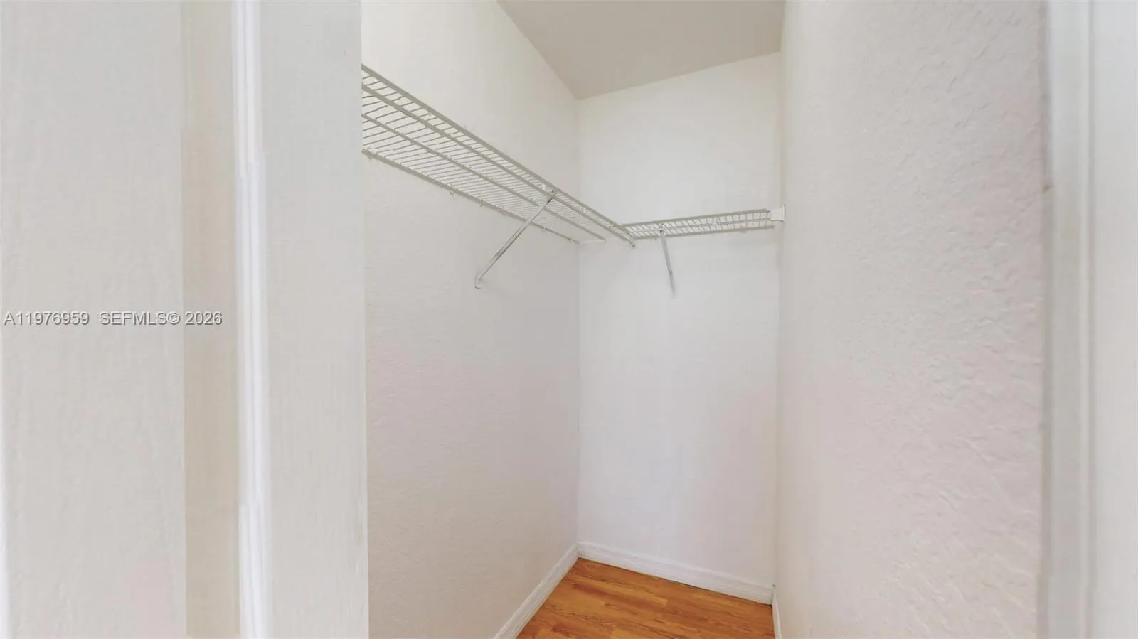 8980 W Flagler St 201, Miami, Florida 33174, Miami, Florida 33174, 3 Bedrooms Bedrooms, ,2 BathroomsBathrooms,Residential Lease,For Rent,8980 W Flagler St 201, Miami, Florida 33174,A11976959