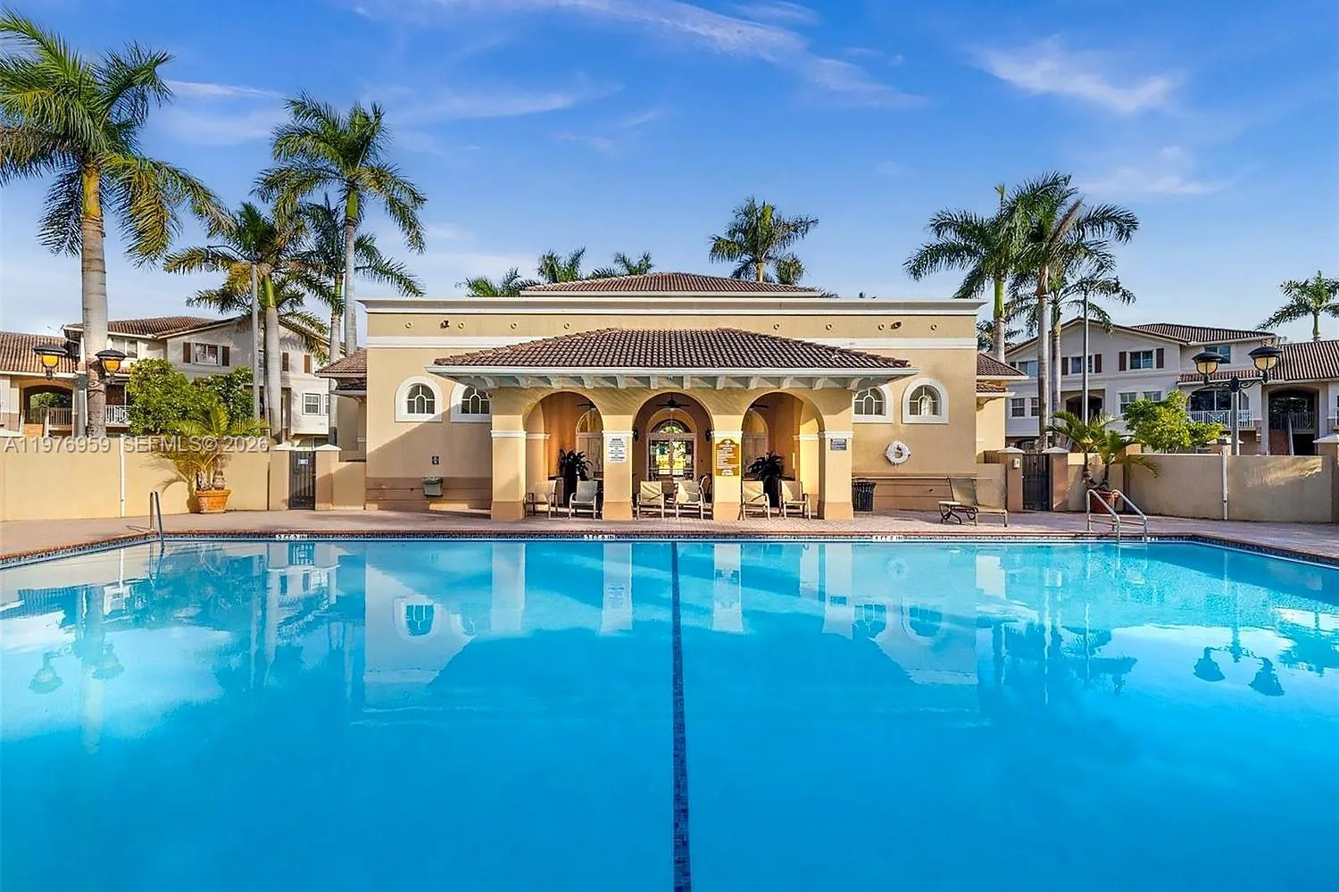 8980 W Flagler St 201, Miami, Florida 33174, Miami, Florida 33174, 3 Bedrooms Bedrooms, ,2 BathroomsBathrooms,Residential Lease,For Rent,8980 W Flagler St 201, Miami, Florida 33174,A11976959