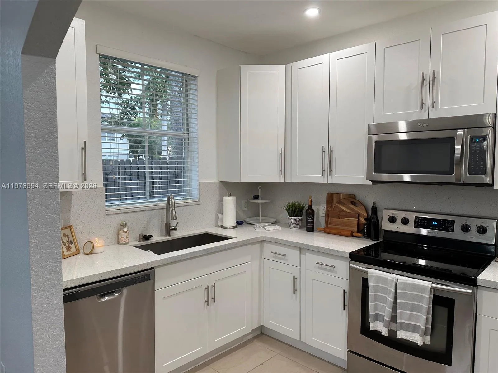 15673 Sw 39th St 235, Miramar, Florida 33027, Miramar, Florida 33027, 4 Bedrooms Bedrooms, ,3 BathroomsBathrooms,Residential Lease,For Rent,15673 Sw 39th St 235, Miramar, Florida 33027,A11976954