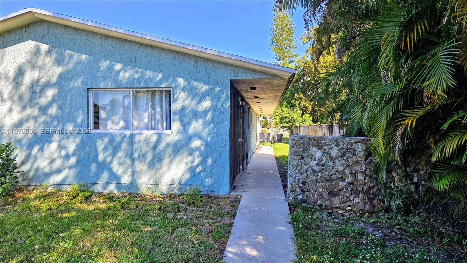 Hollywood, Florida 33020, Hollywood, Florida 33020, ,Residential Income,For Sale, Hollywood, Florida 33020,A11976968