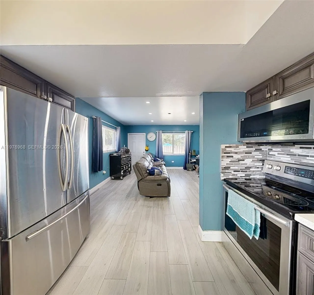 Hollywood, Florida 33020, Hollywood, Florida 33020, ,Residential Income,For Sale, Hollywood, Florida 33020,A11976968