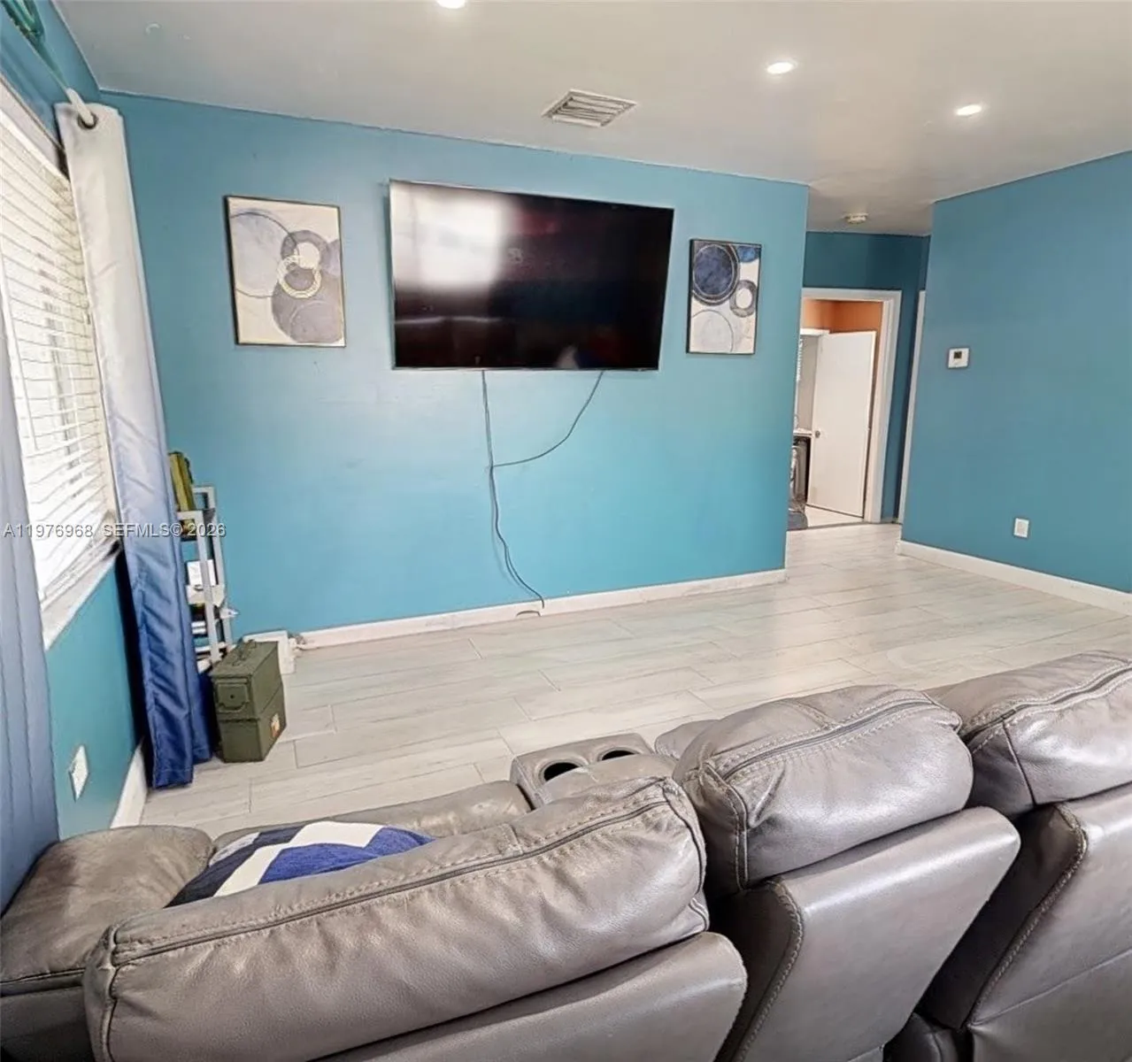 Hollywood, Florida 33020, Hollywood, Florida 33020, ,Residential Income,For Sale, Hollywood, Florida 33020,A11976968