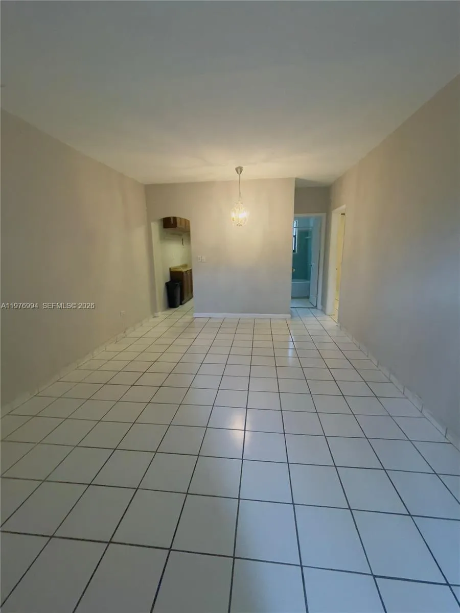 807 86th St 805, Miami Beach, Florida 33141, Miami Beach, Florida 33141, 1 Bedroom Bedrooms, ,1 BathroomBathrooms,Residential Lease,For Rent,807 86th St 805, Miami Beach, Florida 33141,A11976994