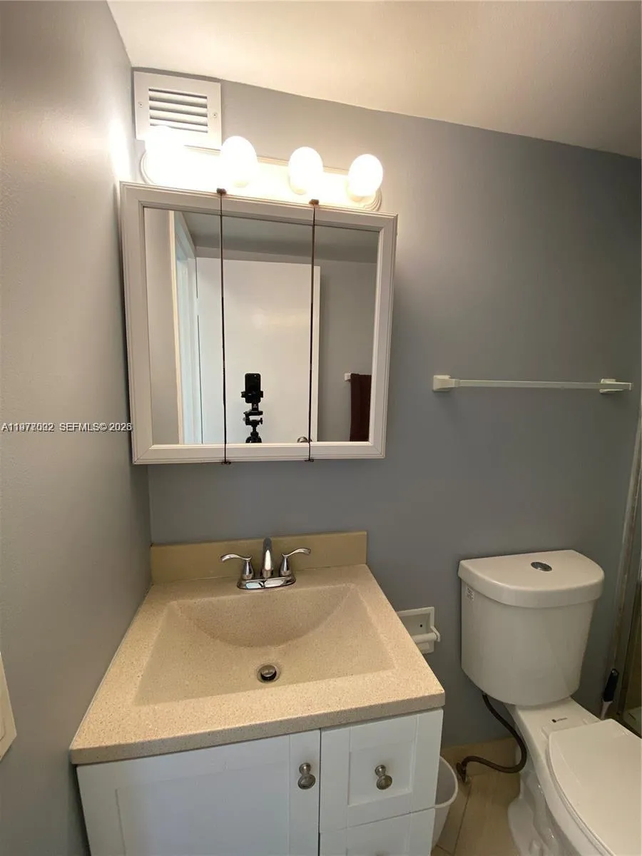 2049 S Ocean Dr 503, Hallandale Beach, Florida 330, Hallandale Beach, Florida 33009, 1 Bedroom Bedrooms, ,2 BathroomsBathrooms,Residential Lease,For Rent,2049 S Ocean Dr 503, Hallandale Beach, Florida 330,A11977002