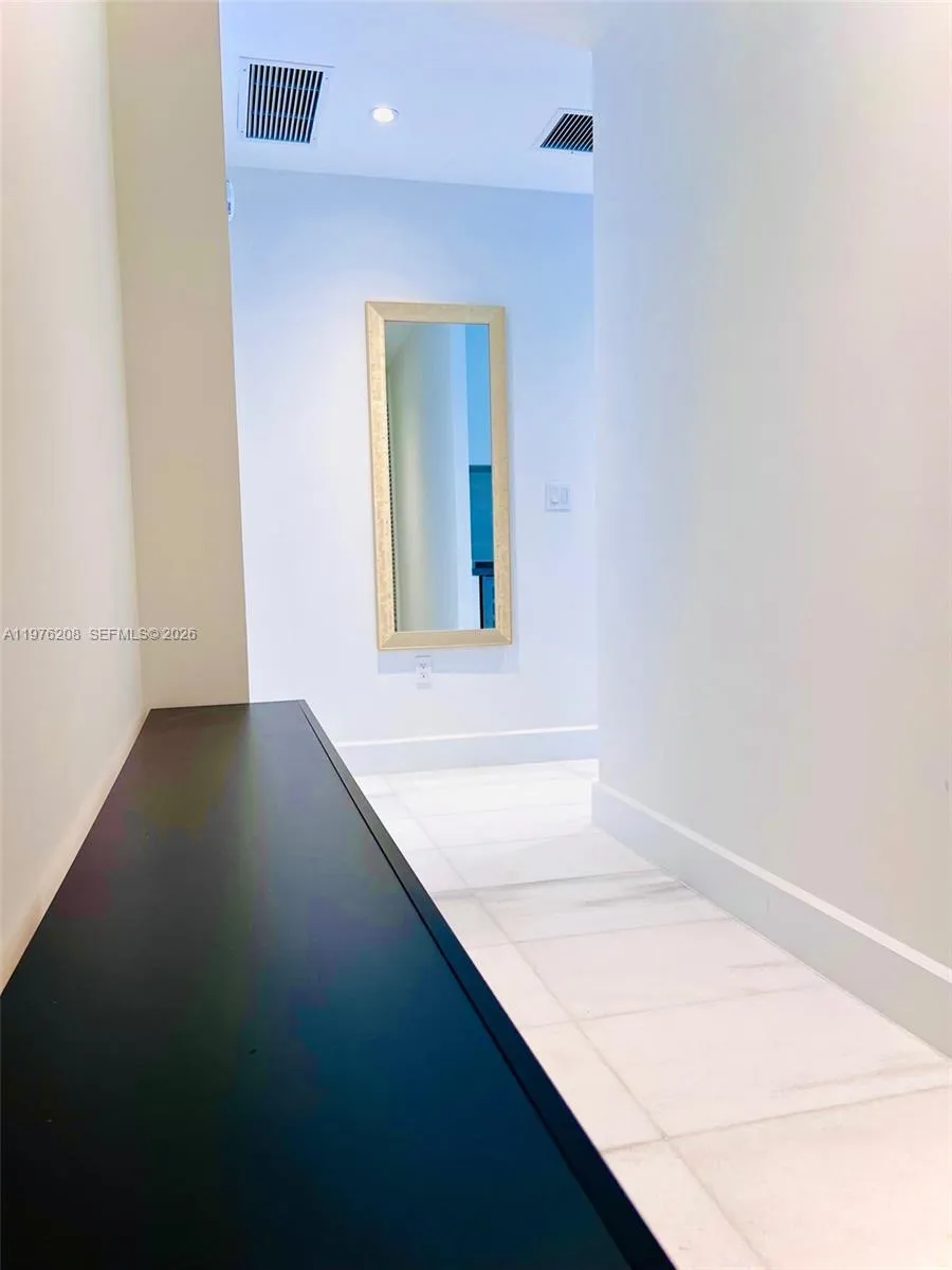 700 Ne 26th Ter 3504, Miami, Florida 33137, Miami, Florida 33137, 1 Bedroom Bedrooms, ,1 BathroomBathrooms,Residential Lease,For Rent,700 Ne 26th Ter 3504, Miami, Florida 33137,A11976208
