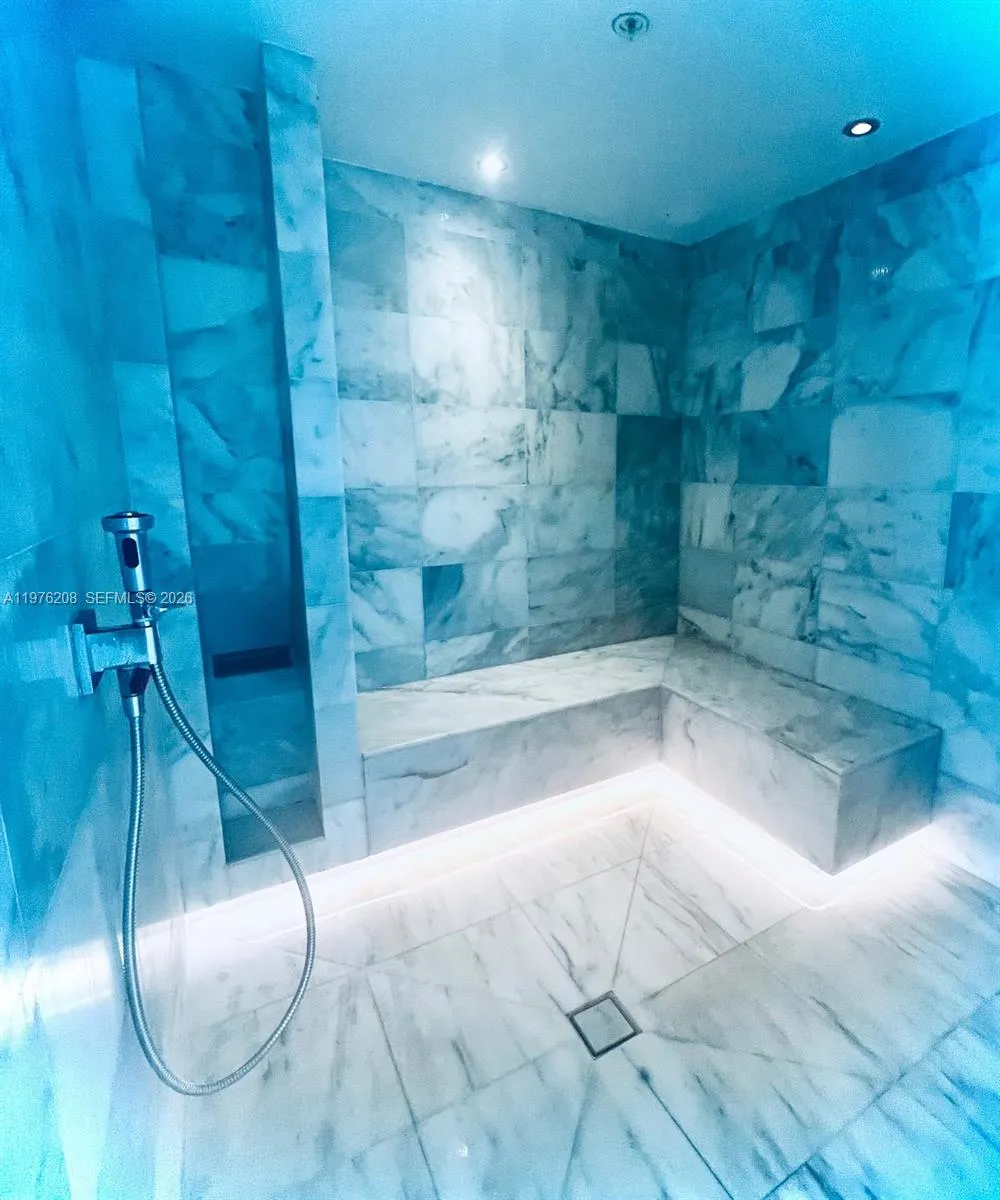 700 Ne 26th Ter 3504, Miami, Florida 33137, Miami, Florida 33137, 1 Bedroom Bedrooms, ,1 BathroomBathrooms,Residential Lease,For Rent,700 Ne 26th Ter 3504, Miami, Florida 33137,A11976208
