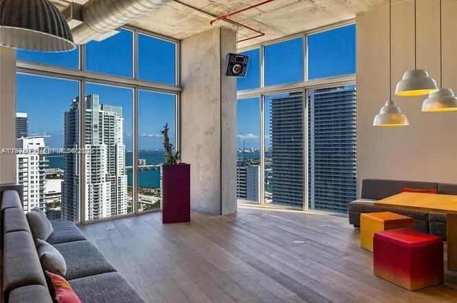 151 Se 1st 1106, Miami, Florida 33131, Miami, Florida 33131, 1 Bedroom Bedrooms, ,1 BathroomBathrooms,Residential Lease,For Rent,151 Se 1st 1106, Miami, Florida 33131,A11976936