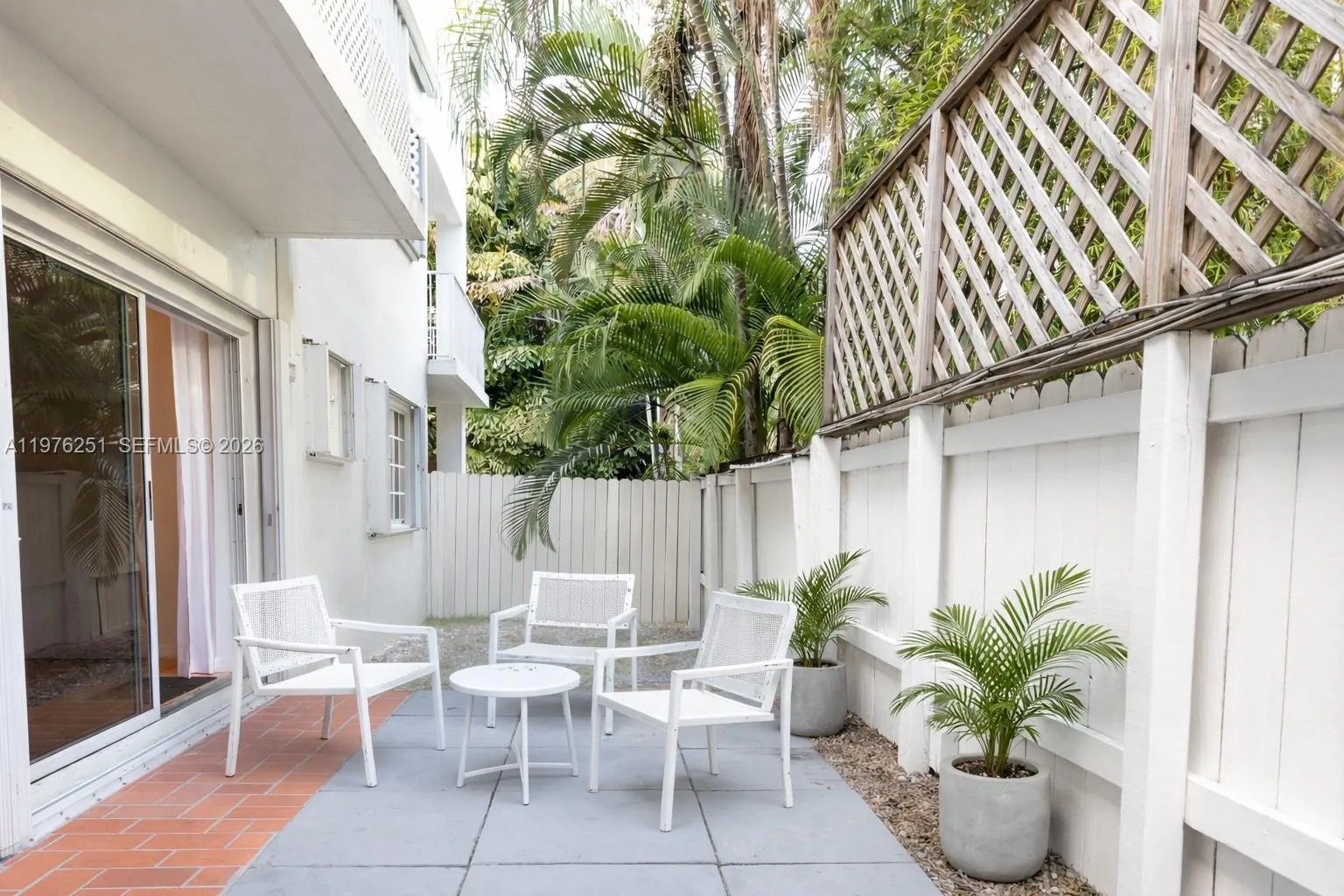 3007 Bird Ave 4, Miami, Florida 33133, Miami, Florida 33133, 1 Bedroom Bedrooms, ,1 BathroomBathrooms,Residential Lease,For Rent,3007 Bird Ave 4, Miami, Florida 33133,A11976251