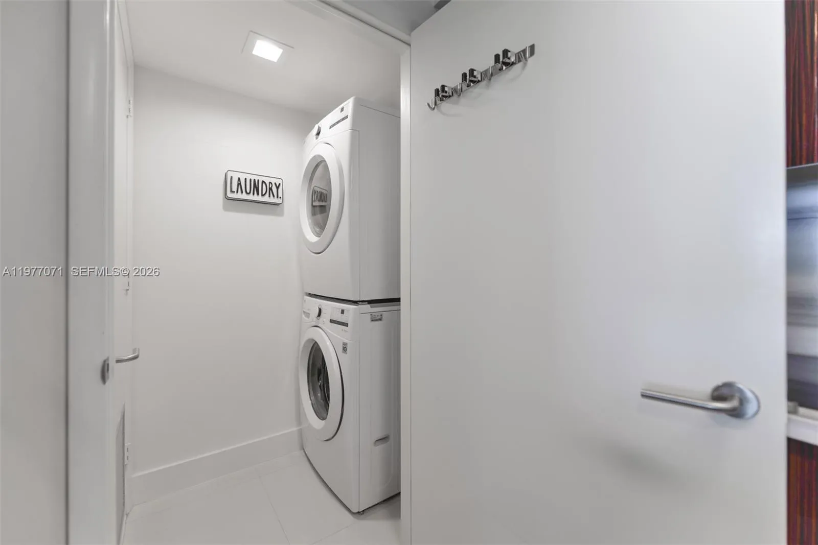 3951 S Ocean Dr 402, Hollywood, Florida 33019, Hollywood, Florida 33019, 2 Bedrooms Bedrooms, ,3 BathroomsBathrooms,Residential Lease,For Rent,3951 S Ocean Dr 402, Hollywood, Florida 33019,A11977071