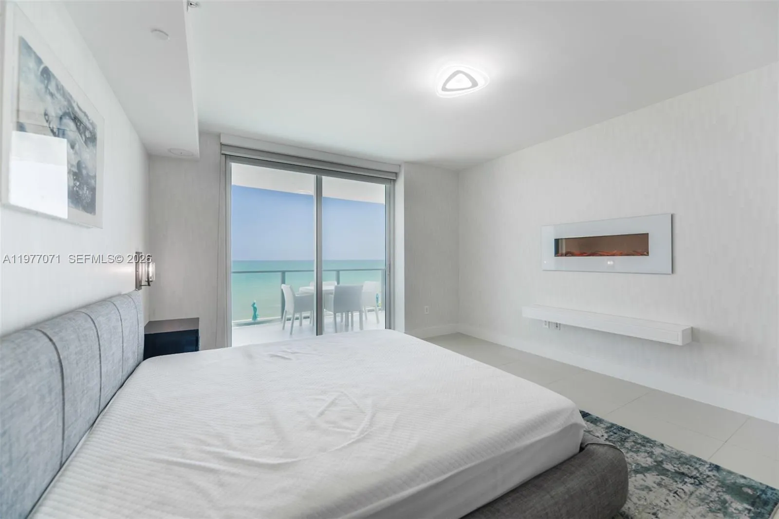 3951 S Ocean Dr 402, Hollywood, Florida 33019, Hollywood, Florida 33019, 2 Bedrooms Bedrooms, ,3 BathroomsBathrooms,Residential Lease,For Rent,3951 S Ocean Dr 402, Hollywood, Florida 33019,A11977071