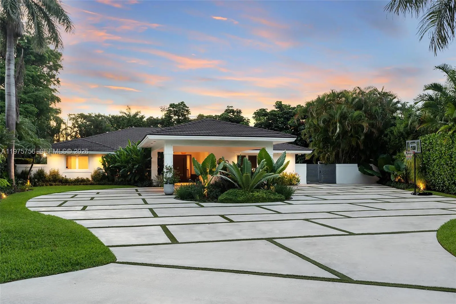 4800 Bay Point Rd, Miami, Florida 33137, Miami, Florida 33137, 4 Bedrooms Bedrooms, ,3 BathroomsBathrooms,Residential Lease,For Rent,4800 Bay Point Rd, Miami, Florida 33137,A11975756
