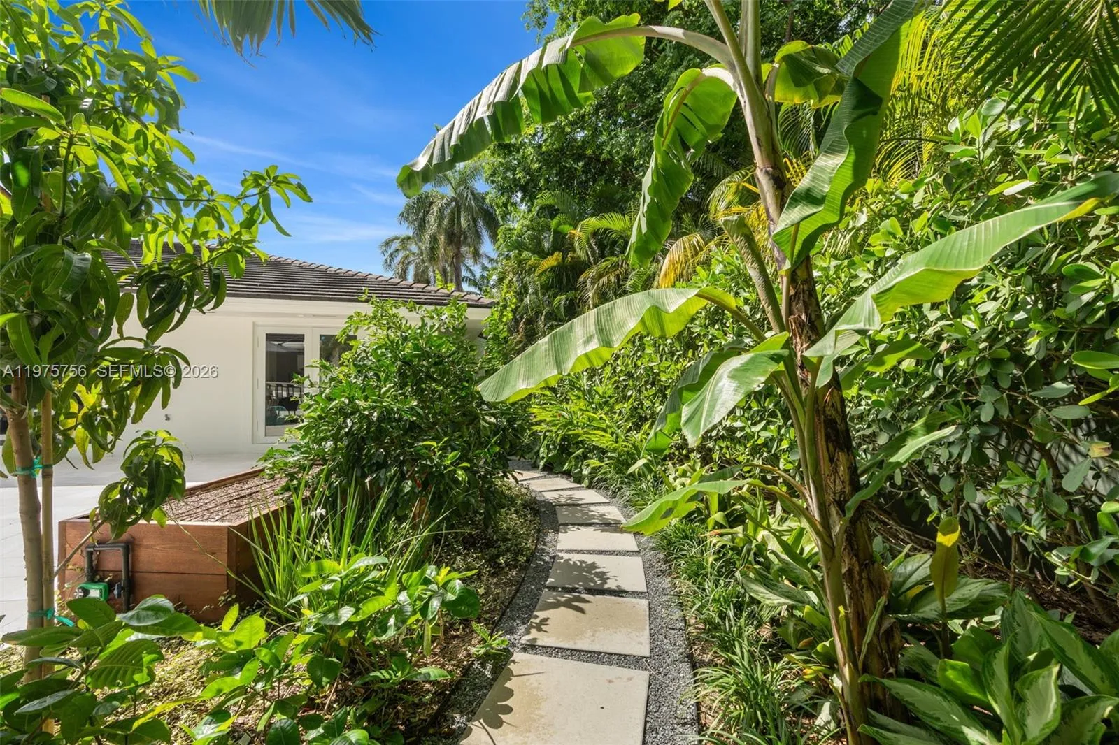4800 Bay Point Rd, Miami, Florida 33137, Miami, Florida 33137, 4 Bedrooms Bedrooms, ,3 BathroomsBathrooms,Residential Lease,For Rent,4800 Bay Point Rd, Miami, Florida 33137,A11975756