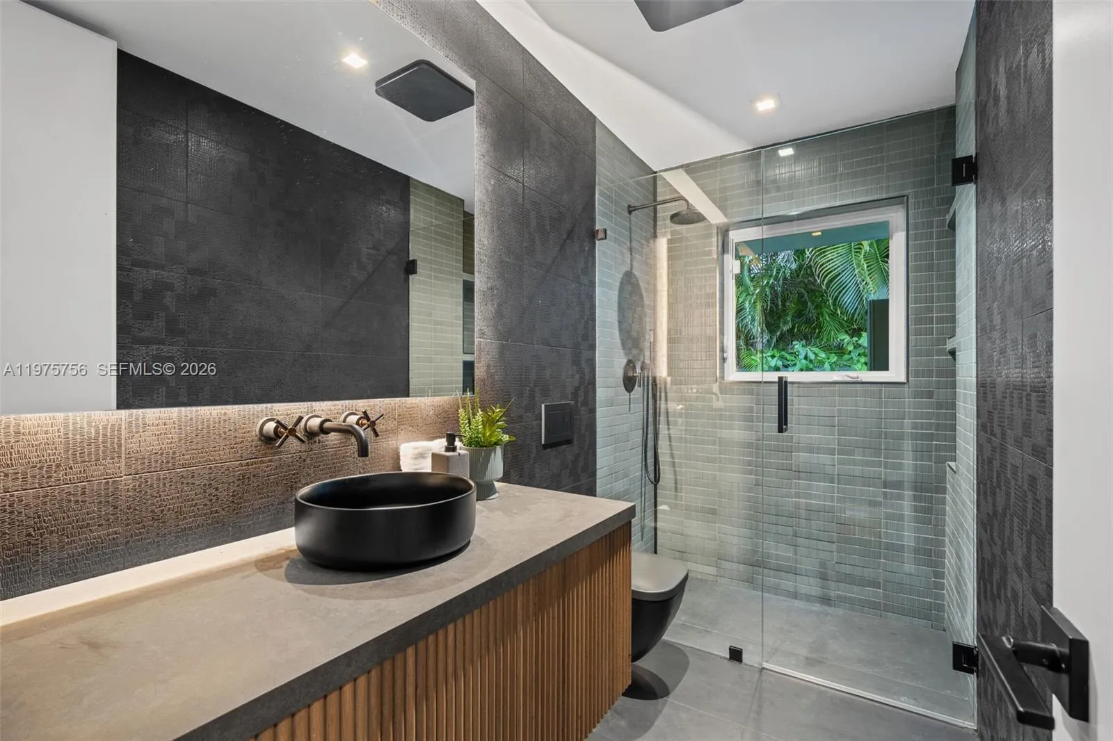 4800 Bay Point Rd, Miami, Florida 33137, Miami, Florida 33137, 4 Bedrooms Bedrooms, ,3 BathroomsBathrooms,Residential Lease,For Rent,4800 Bay Point Rd, Miami, Florida 33137,A11975756