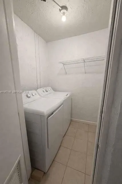 1701 Nw 75th Ave 208, Plantation, Florida 33313, Plantation, Florida 33313, 2 Bedrooms Bedrooms, ,2 BathroomsBathrooms,Residential Lease,For Rent,1701 Nw 75th Ave 208, Plantation, Florida 33313,A11977100