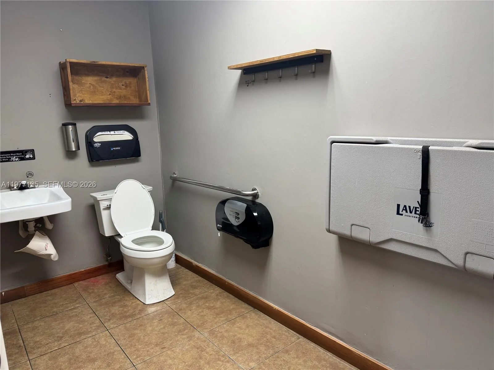 1920 Tyler St, Hollywood, Florida 33020, Hollywood, Florida 33020, ,Commercial Lease,For Rent,1920 Tyler St, Hollywood, Florida 33020,A11977135