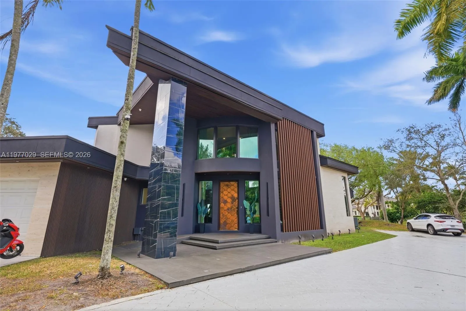 3560 Paddock Rd, Weston, Florida 33331, Weston, Florida 33331, 5 Bedrooms Bedrooms, ,6 BathroomsBathrooms,Residential,For Sale,3560 Paddock Rd, Weston, Florida 33331,A11977029