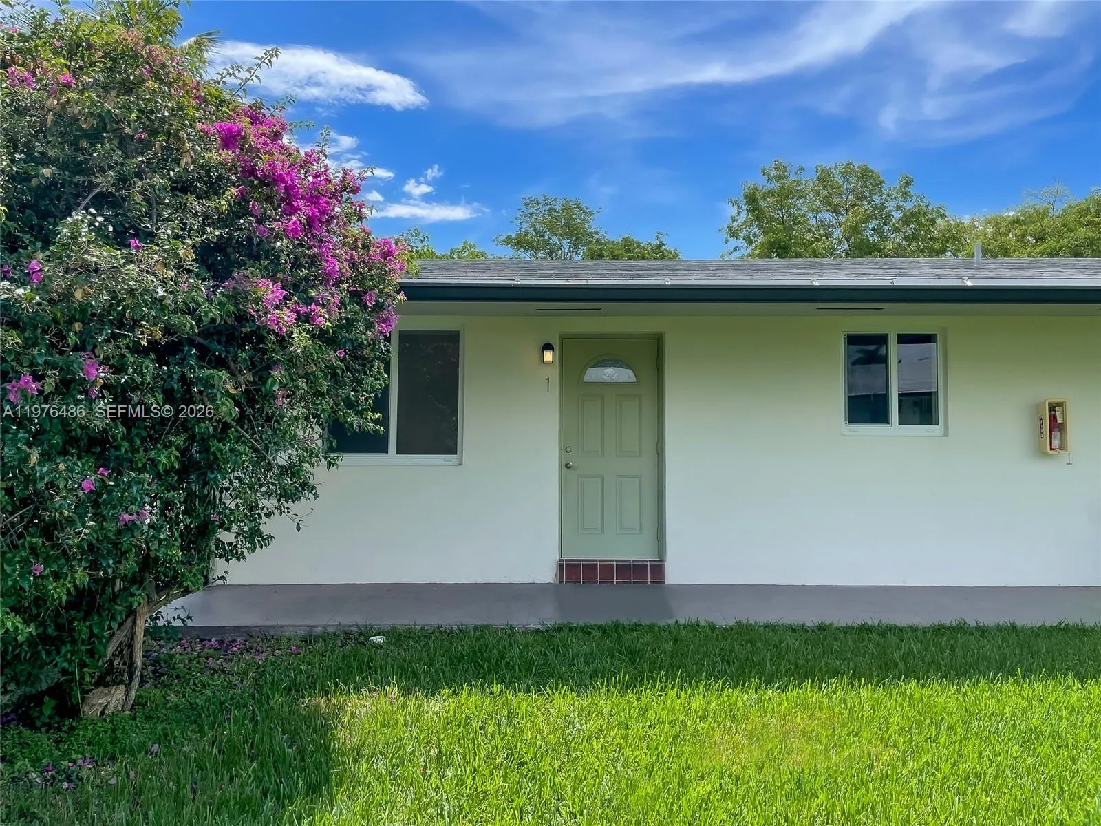 592 Ne 150th St 1, Miami, Florida 33161, Miami, Florida 33161, 1 Bedroom Bedrooms, ,1 BathroomBathrooms,Residential Lease,For Rent,592 Ne 150th St 1, Miami, Florida 33161,A11976486