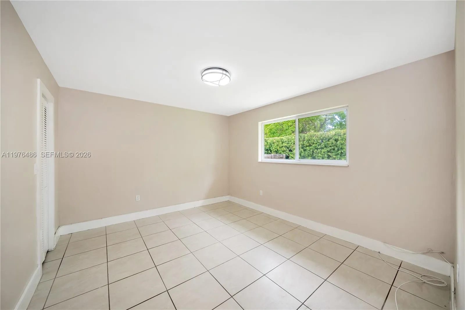 592 Ne 150th St 1, Miami, Florida 33161, Miami, Florida 33161, 1 Bedroom Bedrooms, ,1 BathroomBathrooms,Residential Lease,For Rent,592 Ne 150th St 1, Miami, Florida 33161,A11976486