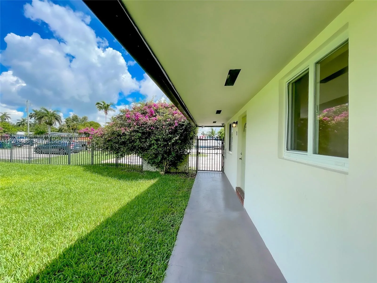 592 Ne 150th St 1, Miami, Florida 33161, Miami, Florida 33161, 1 Bedroom Bedrooms, ,1 BathroomBathrooms,Residential Lease,For Rent,592 Ne 150th St 1, Miami, Florida 33161,A11976486