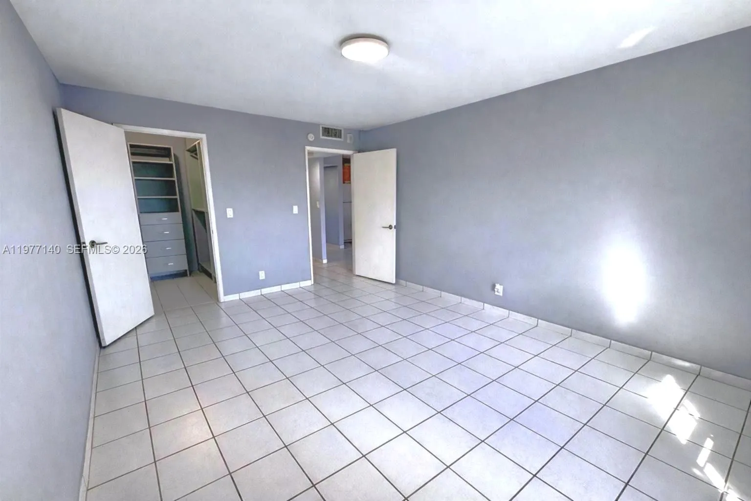 8005 Lake Dr 404, Doral, Florida 33166, Doral, Florida 33166, 1 Bedroom Bedrooms, ,1 BathroomBathrooms,Residential Lease,For Rent,8005 Lake Dr 404, Doral, Florida 33166,A11977140
