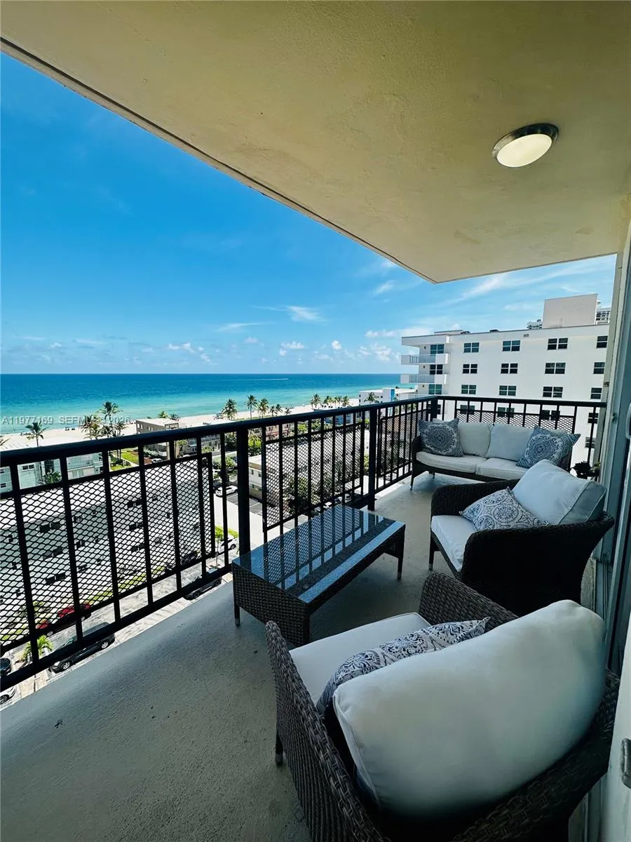 1501 S Ocean Dr 1006, Hollywood, Florida 33019, Hollywood, Florida 33019, 2 Bedrooms Bedrooms, ,2 BathroomsBathrooms,Residential Lease,For Rent,1501 S Ocean Dr 1006, Hollywood, Florida 33019,A11977169