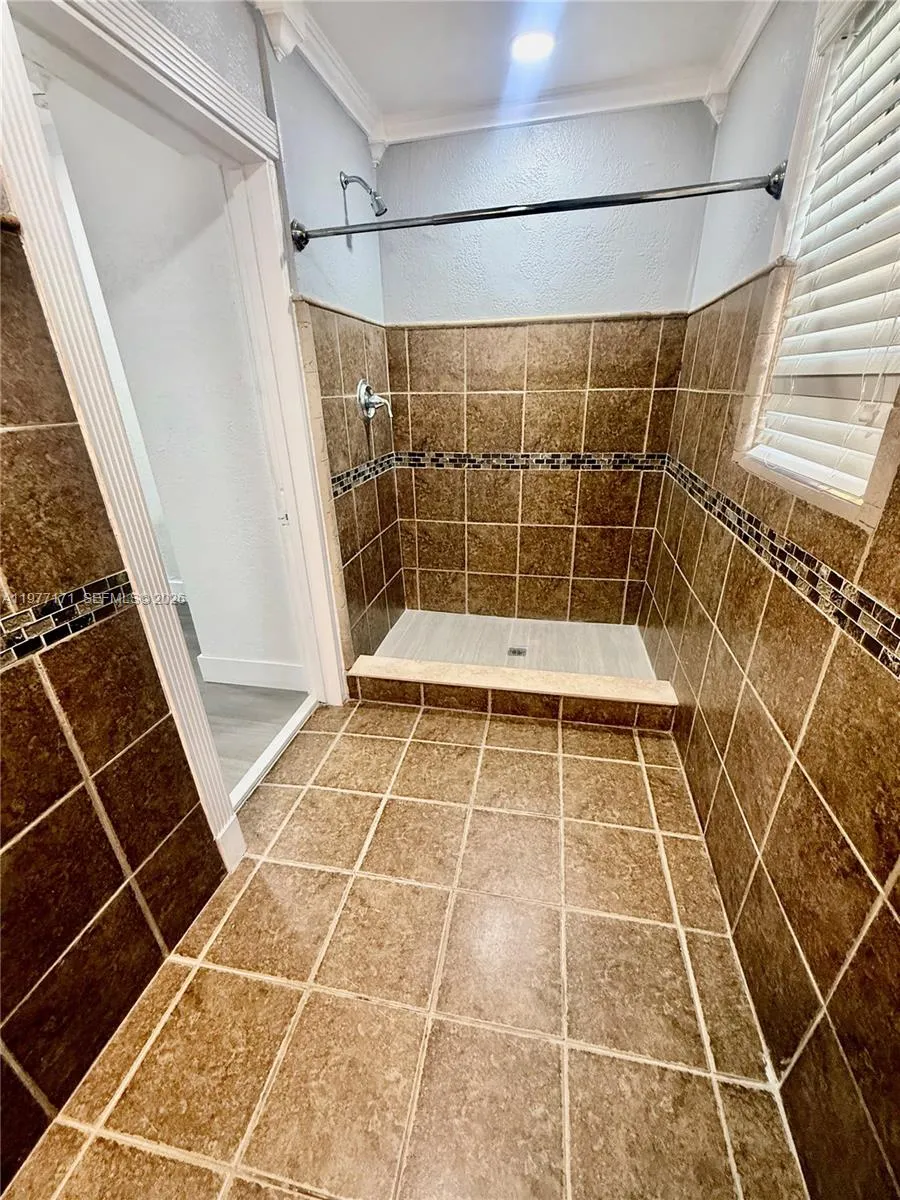 7910 Nw 12th St, Pembroke Pines, Florida 33024, Pembroke Pines, Florida 33024, 4 Bedrooms Bedrooms, ,2 BathroomsBathrooms,Residential Lease,For Rent,7910 Nw 12th St, Pembroke Pines, Florida 33024,A11977171