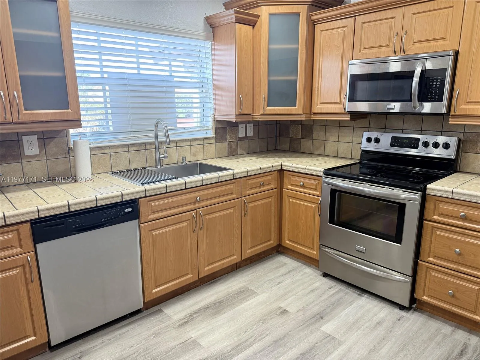 7910 Nw 12th St, Pembroke Pines, Florida 33024, Pembroke Pines, Florida 33024, 4 Bedrooms Bedrooms, ,2 BathroomsBathrooms,Residential Lease,For Rent,7910 Nw 12th St, Pembroke Pines, Florida 33024,A11977171