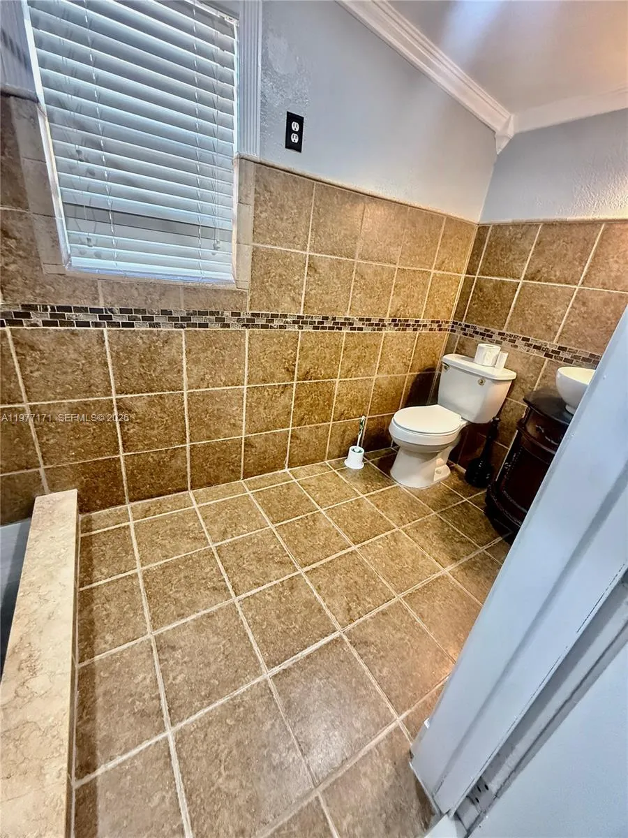 7910 Nw 12th St, Pembroke Pines, Florida 33024, Pembroke Pines, Florida 33024, 4 Bedrooms Bedrooms, ,2 BathroomsBathrooms,Residential Lease,For Rent,7910 Nw 12th St, Pembroke Pines, Florida 33024,A11977171