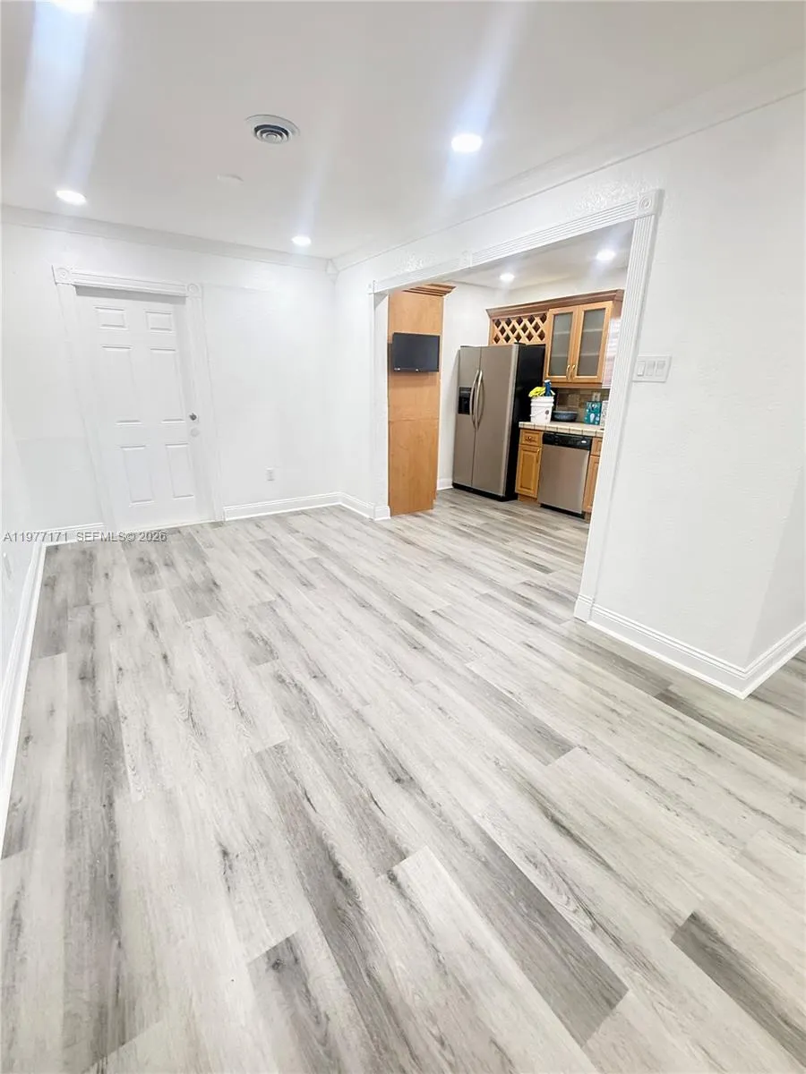 7910 Nw 12th St, Pembroke Pines, Florida 33024, Pembroke Pines, Florida 33024, 4 Bedrooms Bedrooms, ,2 BathroomsBathrooms,Residential Lease,For Rent,7910 Nw 12th St, Pembroke Pines, Florida 33024,A11977171