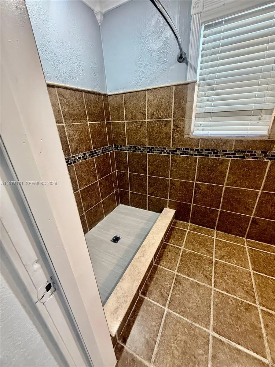 7910 Nw 12th St, Pembroke Pines, Florida 33024, Pembroke Pines, Florida 33024, 4 Bedrooms Bedrooms, ,2 BathroomsBathrooms,Residential Lease,For Rent,7910 Nw 12th St, Pembroke Pines, Florida 33024,A11977171