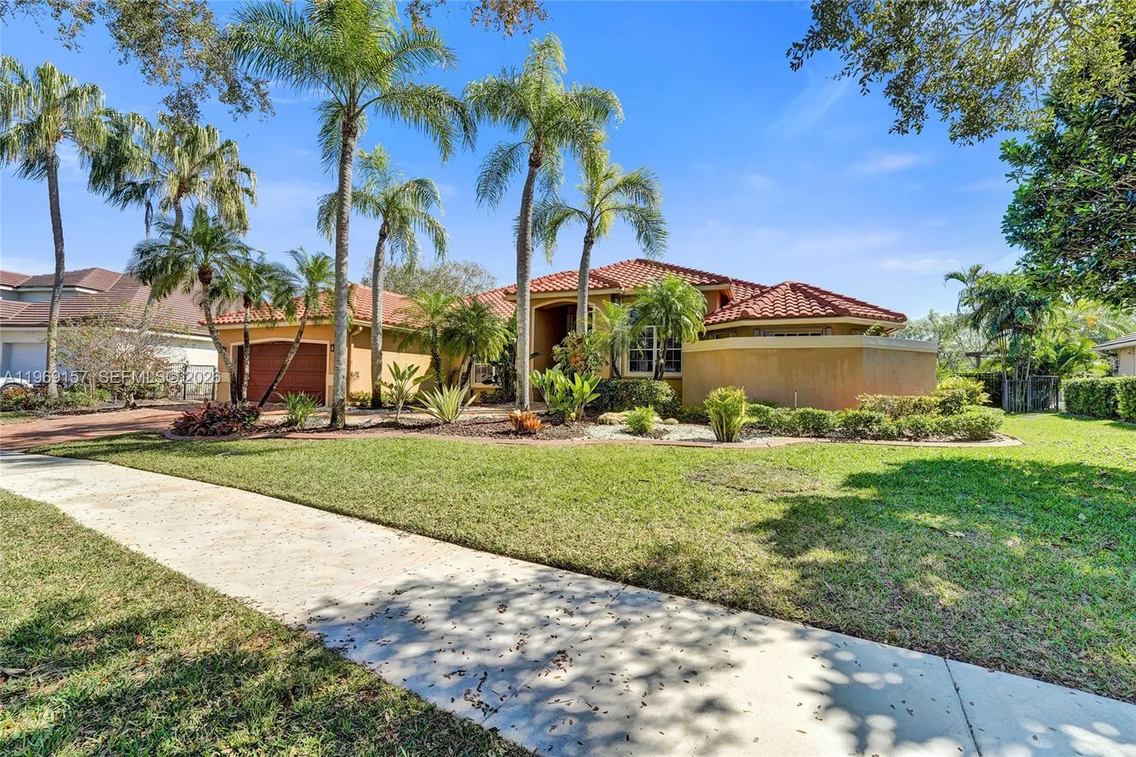 3280 Huntington, Weston, Florida 33332, Weston, Florida 33332, 4 Bedrooms Bedrooms, ,3 BathroomsBathrooms,Residential,For Sale,3280 Huntington, Weston, Florida 33332,A11969157
